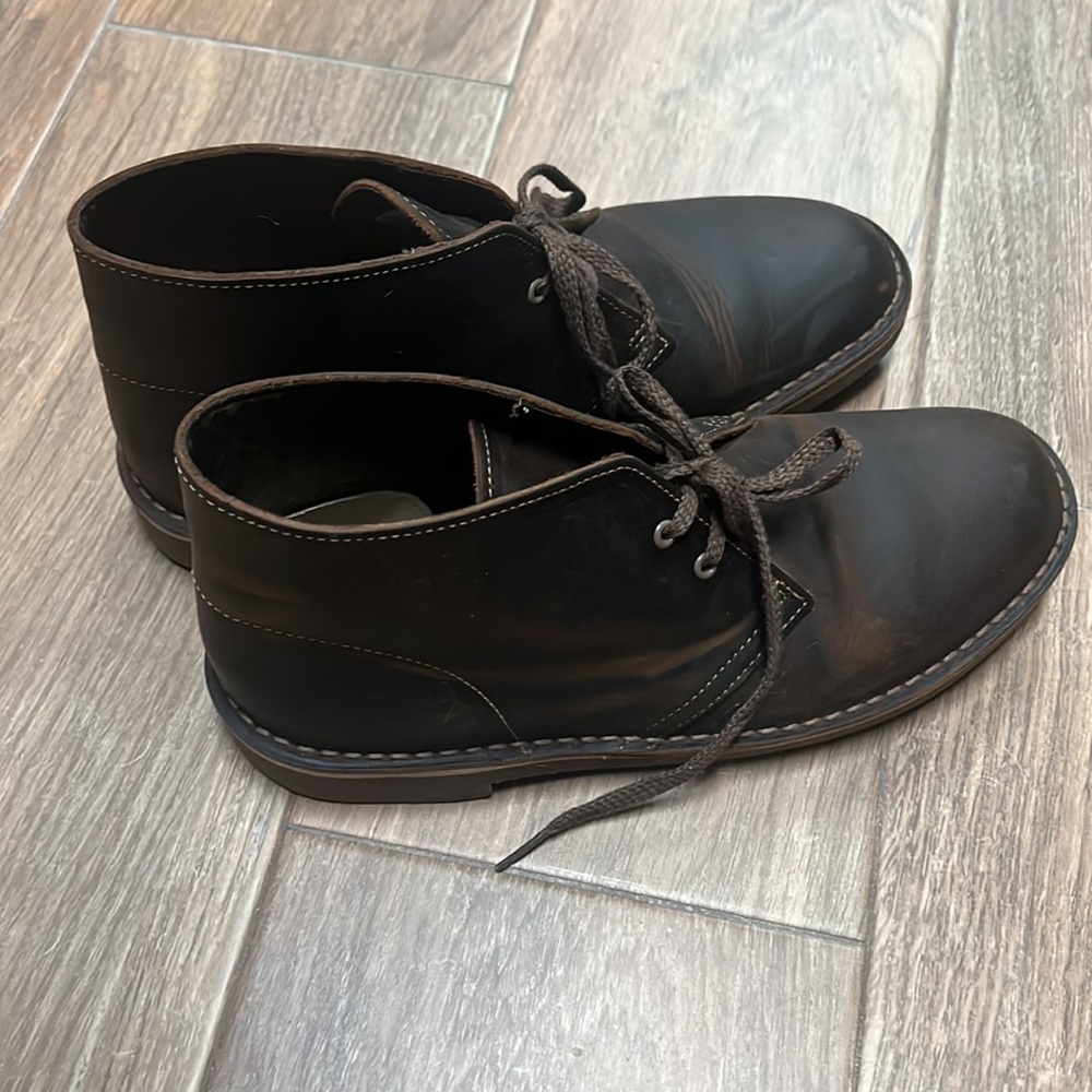 Men’s US 7 Clarks Leather Boots - Picture 2 of 4